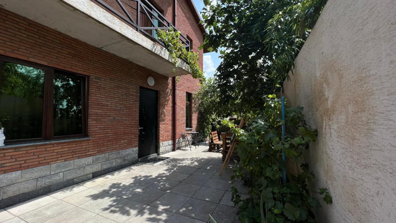Palazzo Hotel Tbilisi Eksteriør billede
