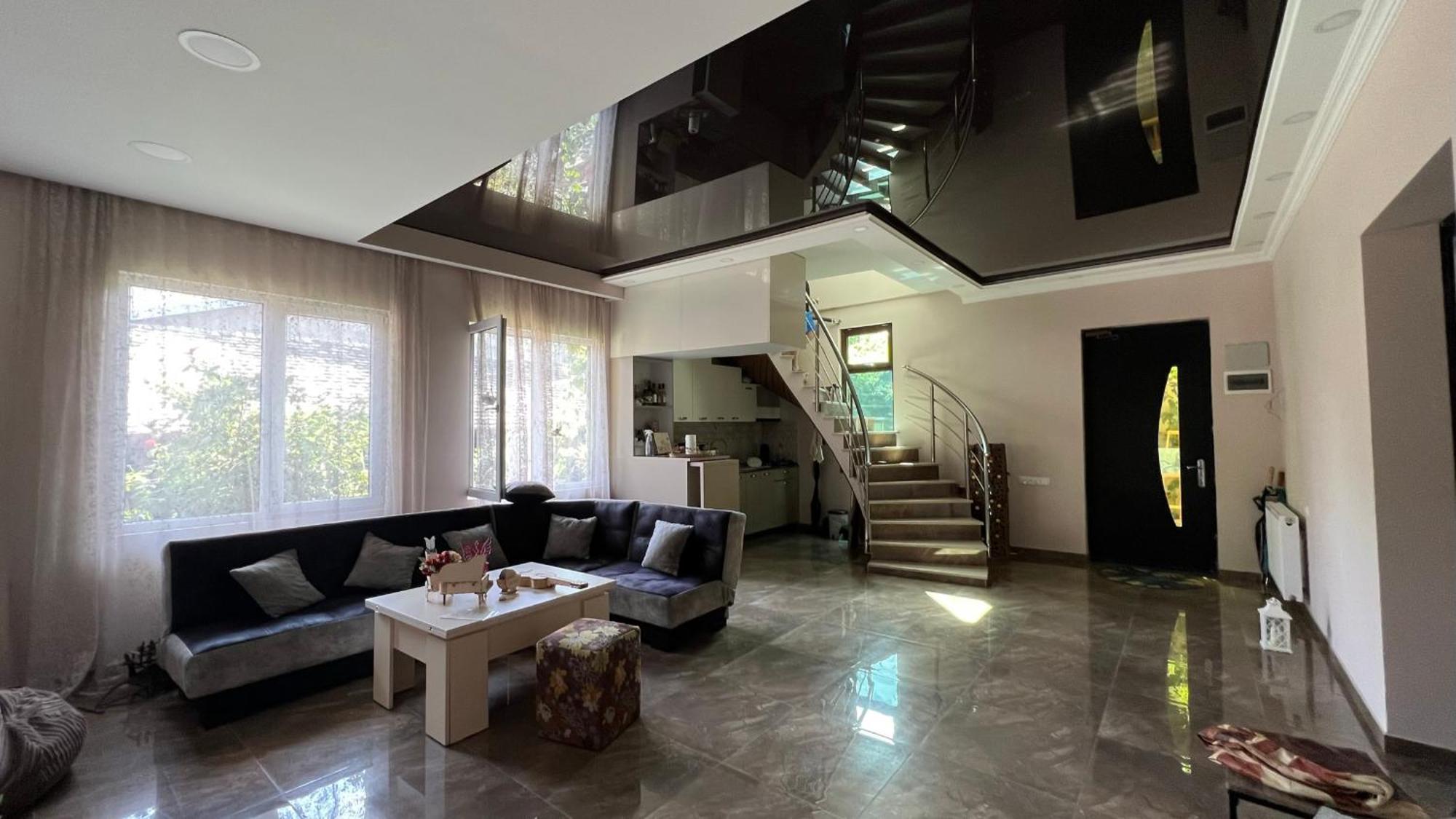 Palazzo Hotel Tbilisi Eksteriør billede