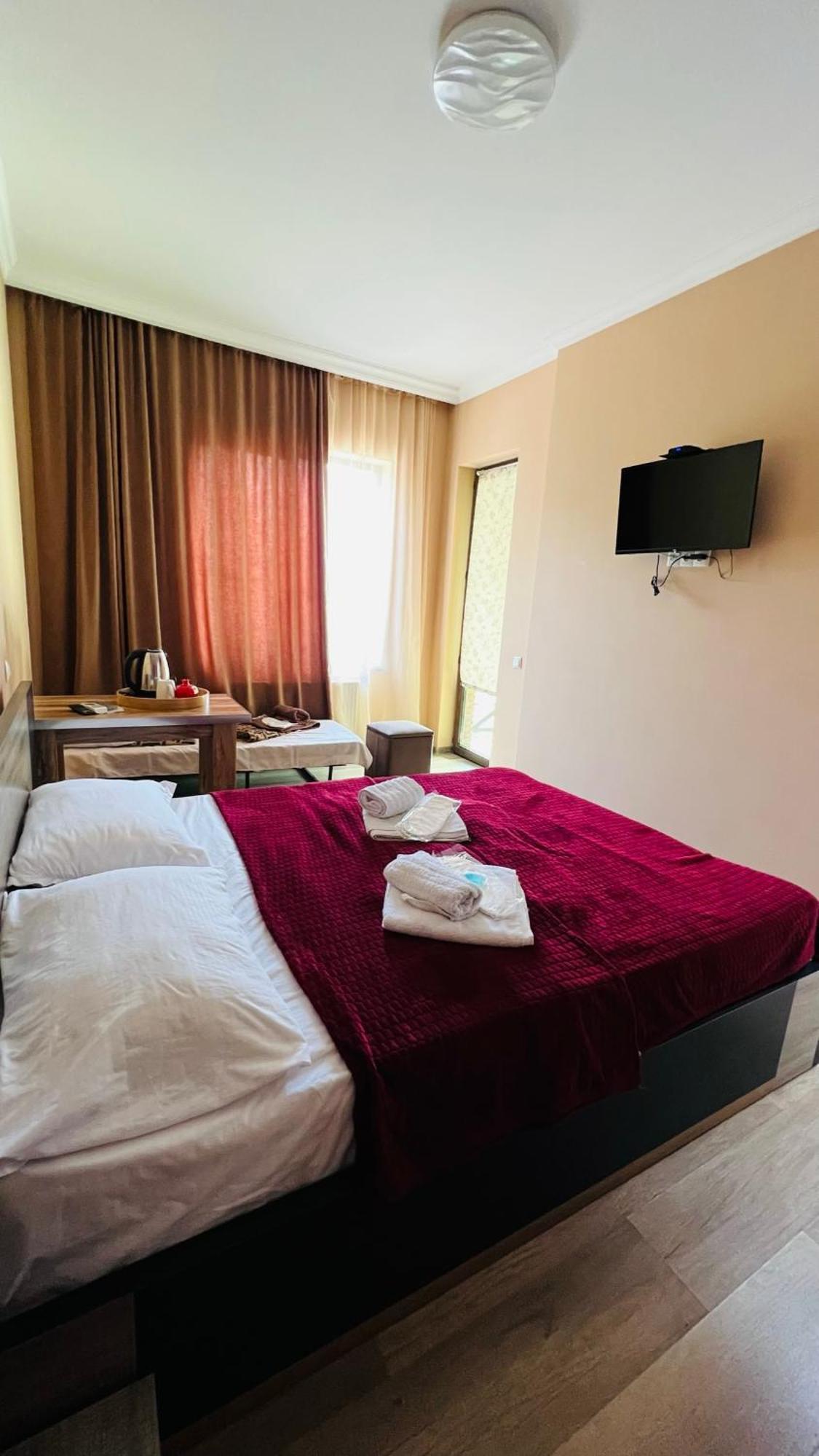 Palazzo Hotel Tbilisi Eksteriør billede