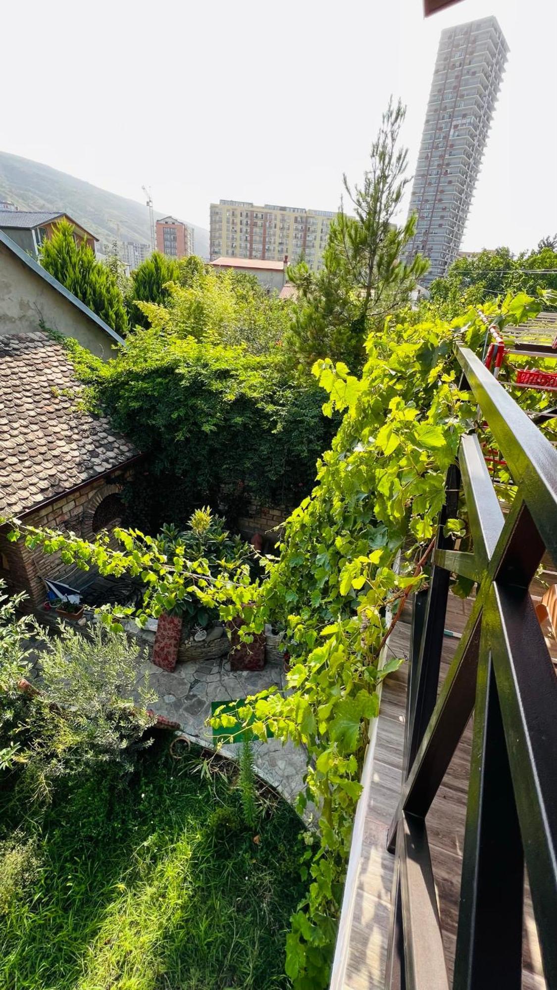 Palazzo Hotel Tbilisi Eksteriør billede